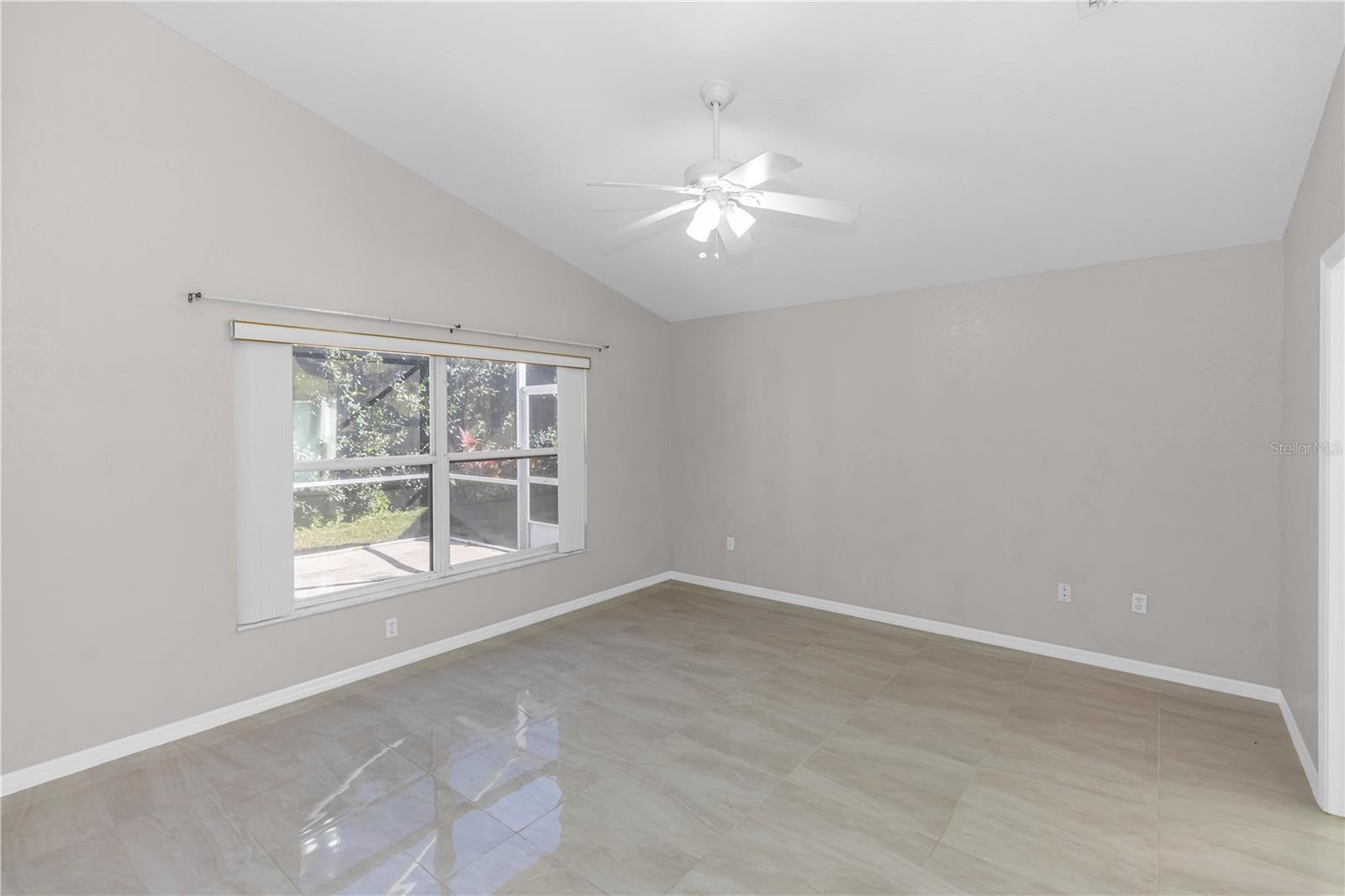 THE PALMS AT CYPRESS HEAD - Residential