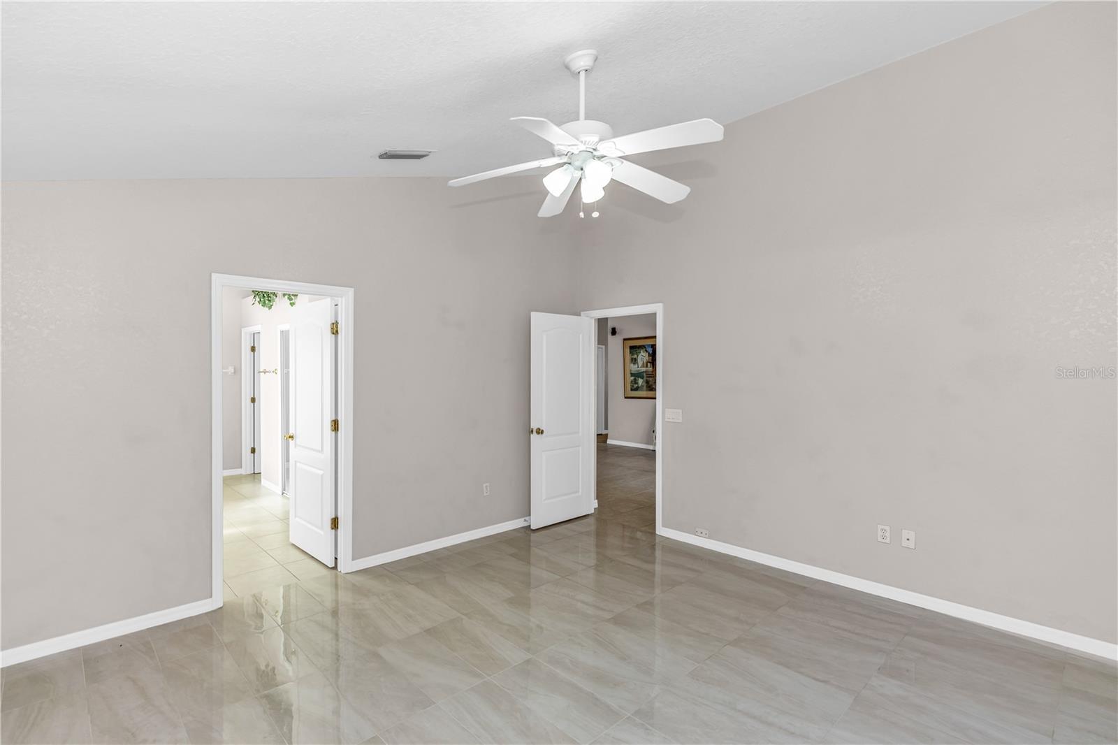 THE PALMS AT CYPRESS HEAD - Residential