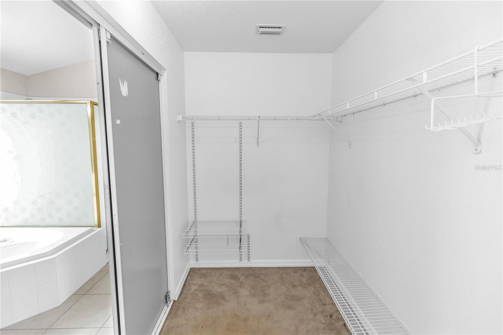 THE PALMS AT CYPRESS HEAD - Residential