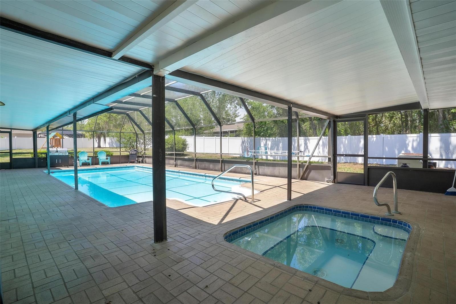 MARION OAKS UN 05 - Residential