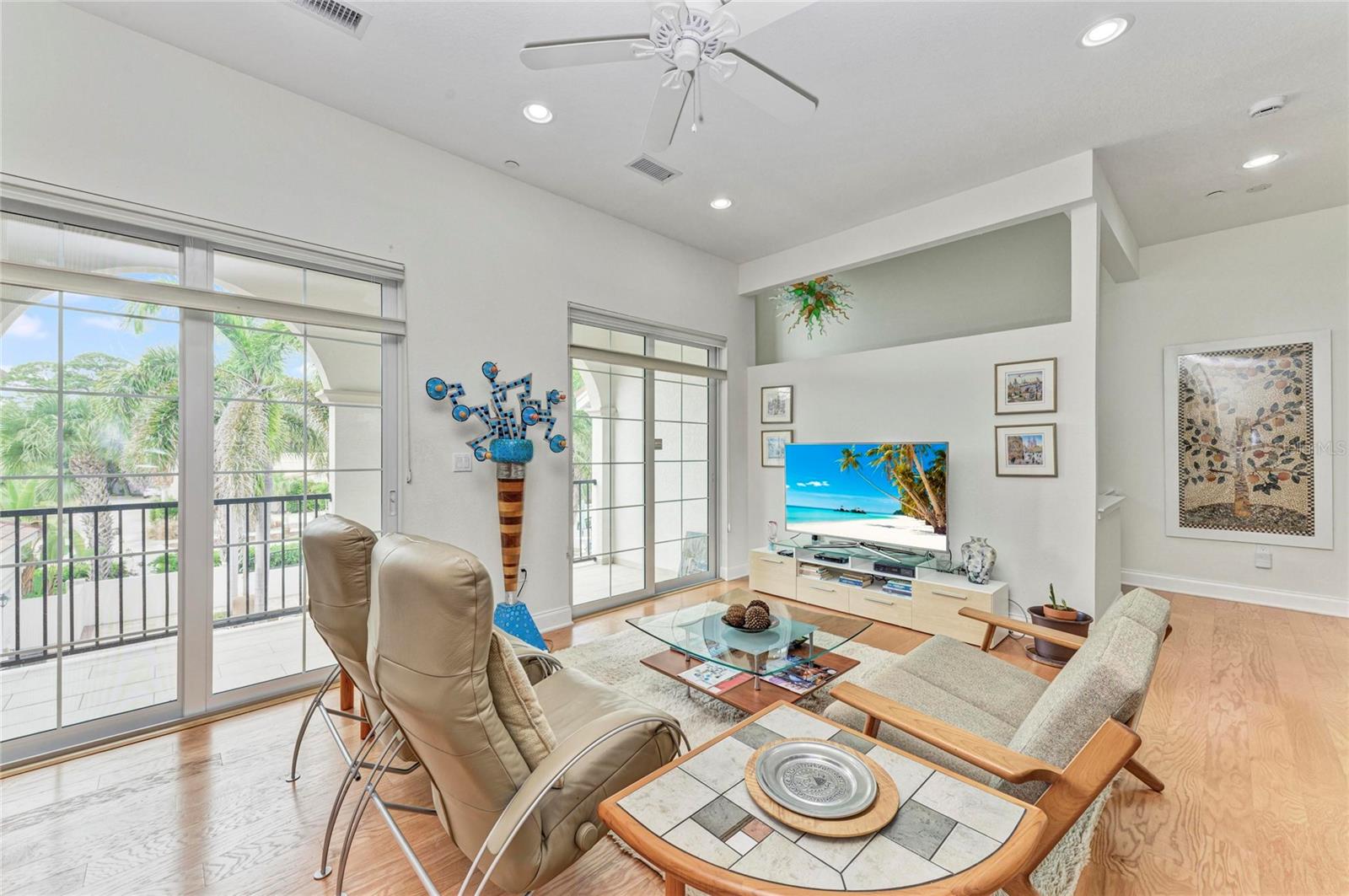 435 NOKOMIS AVENUE S 312