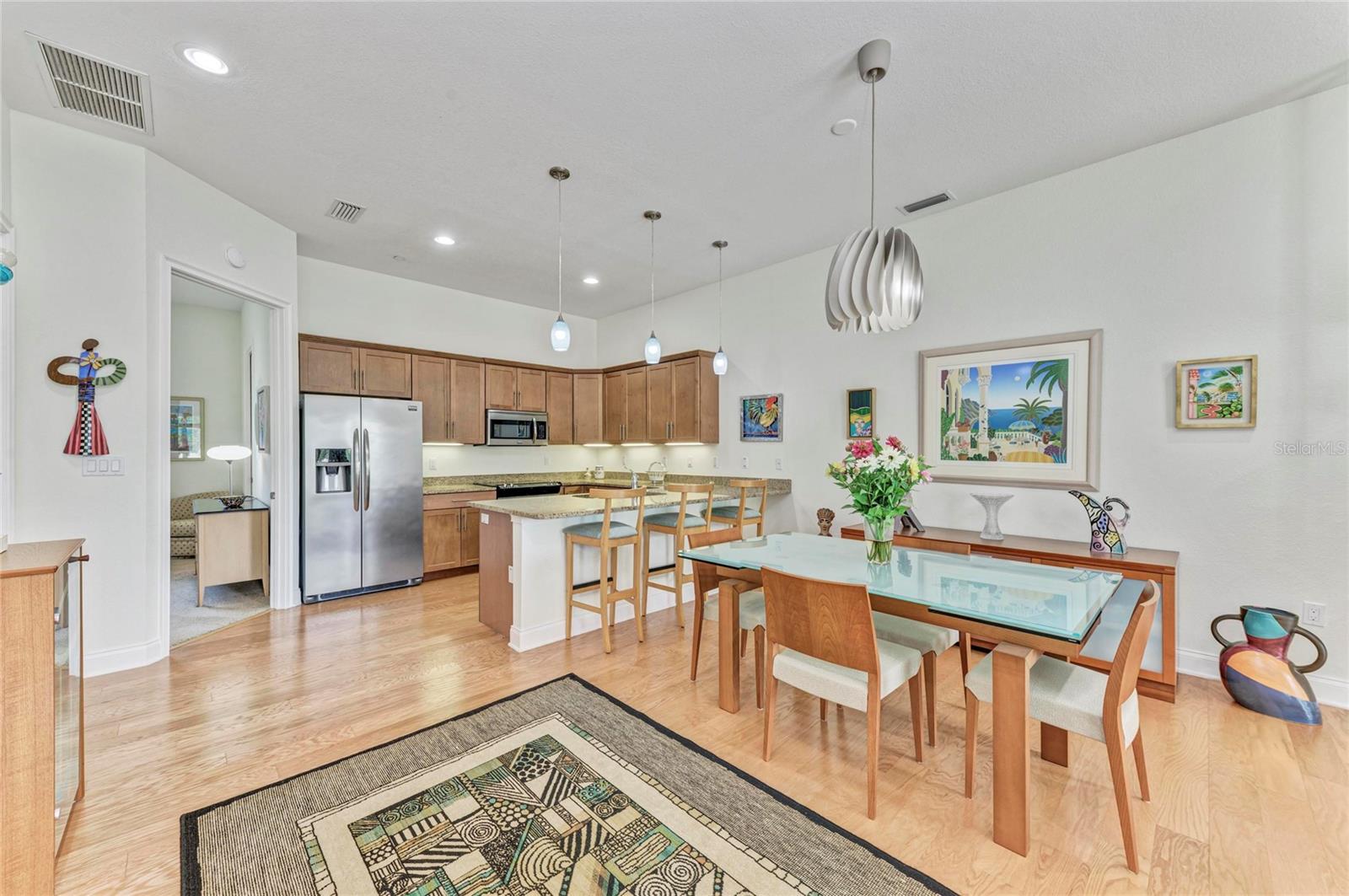 ISLAND COURT VENICE - Residential