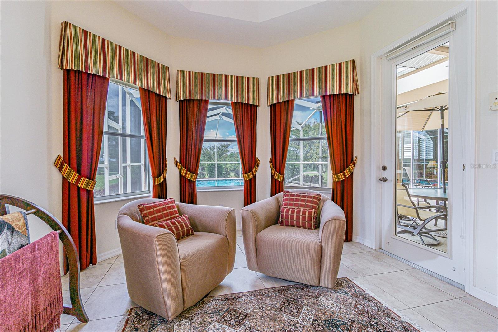 LAKE JOVITA GOLF AND COUNTRY CLUB - Residential