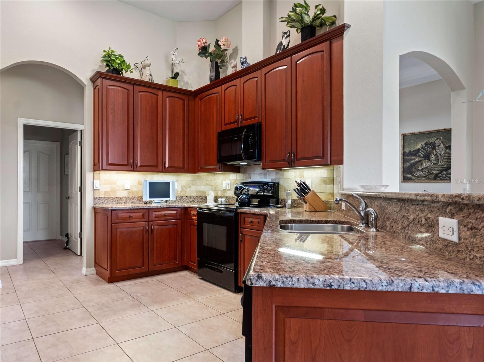 LAKE JOVITA GOLF AND COUNTRY CLUB - Residential