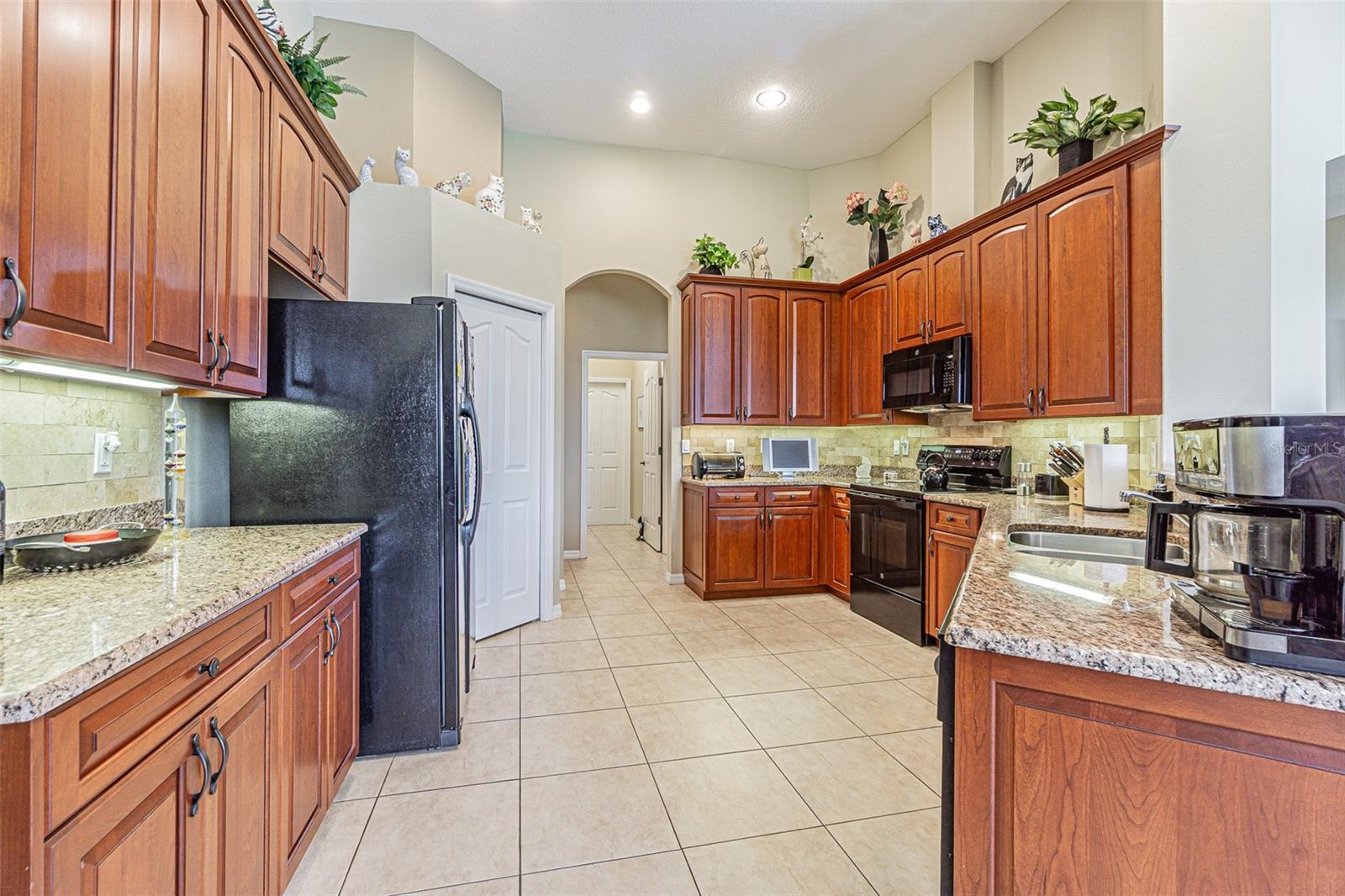 LAKE JOVITA GOLF AND COUNTRY CLUB - Residential