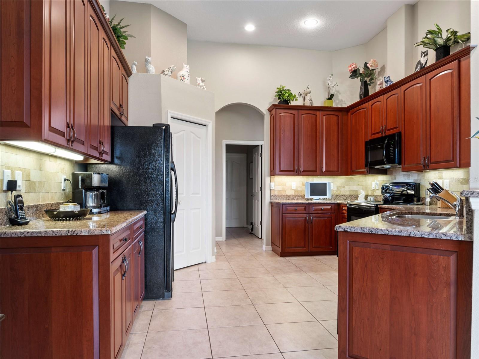 LAKE JOVITA GOLF AND COUNTRY CLUB - Residential