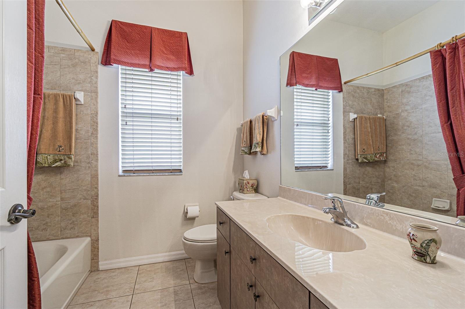 LAKE JOVITA GOLF AND COUNTRY CLUB - Residential