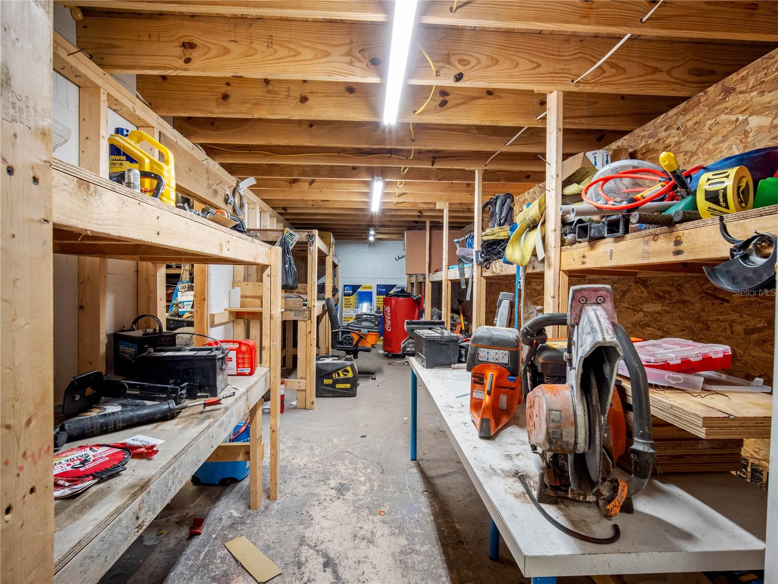 HIGHLAND ACRES - Commercial Sale