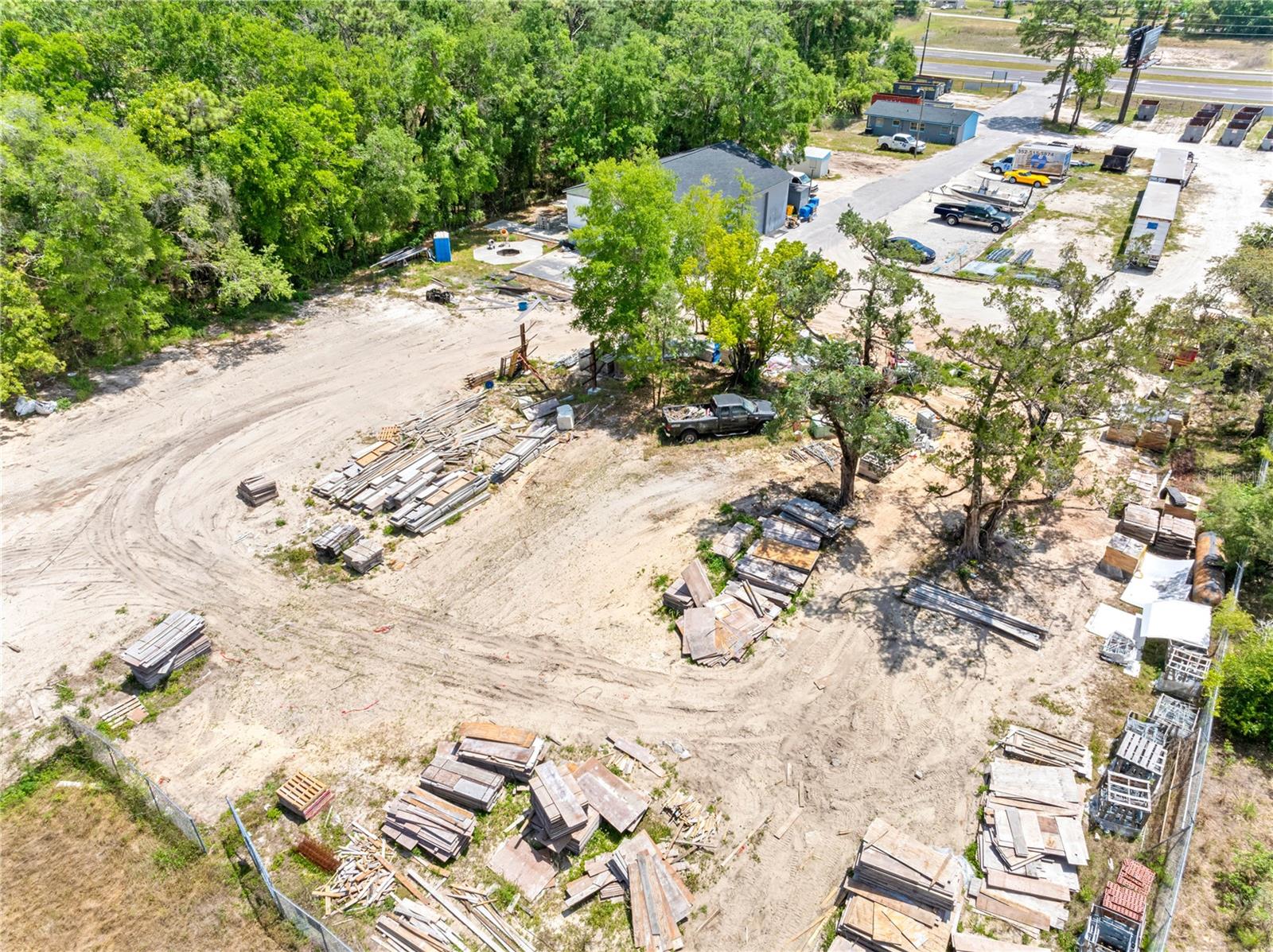 HIGHLAND ACRES - Commercial Sale