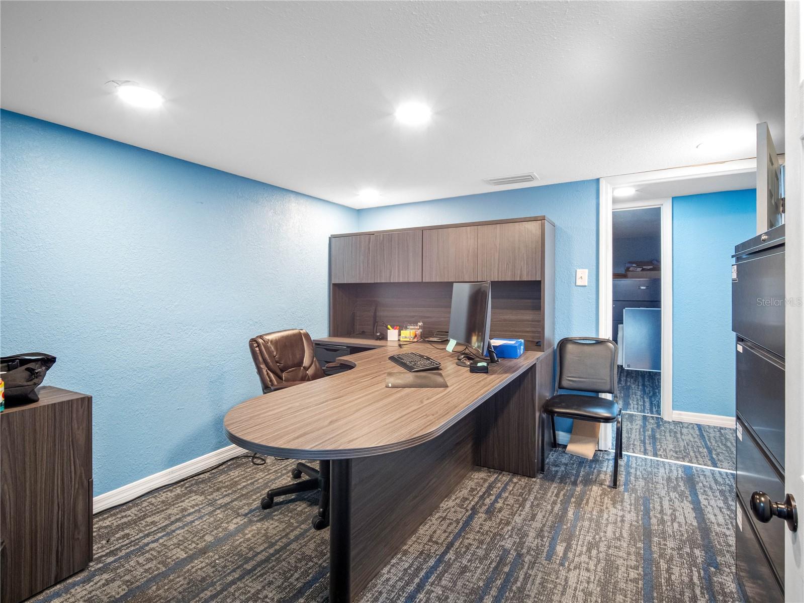 HIGHLAND ACRES - Commercial Sale