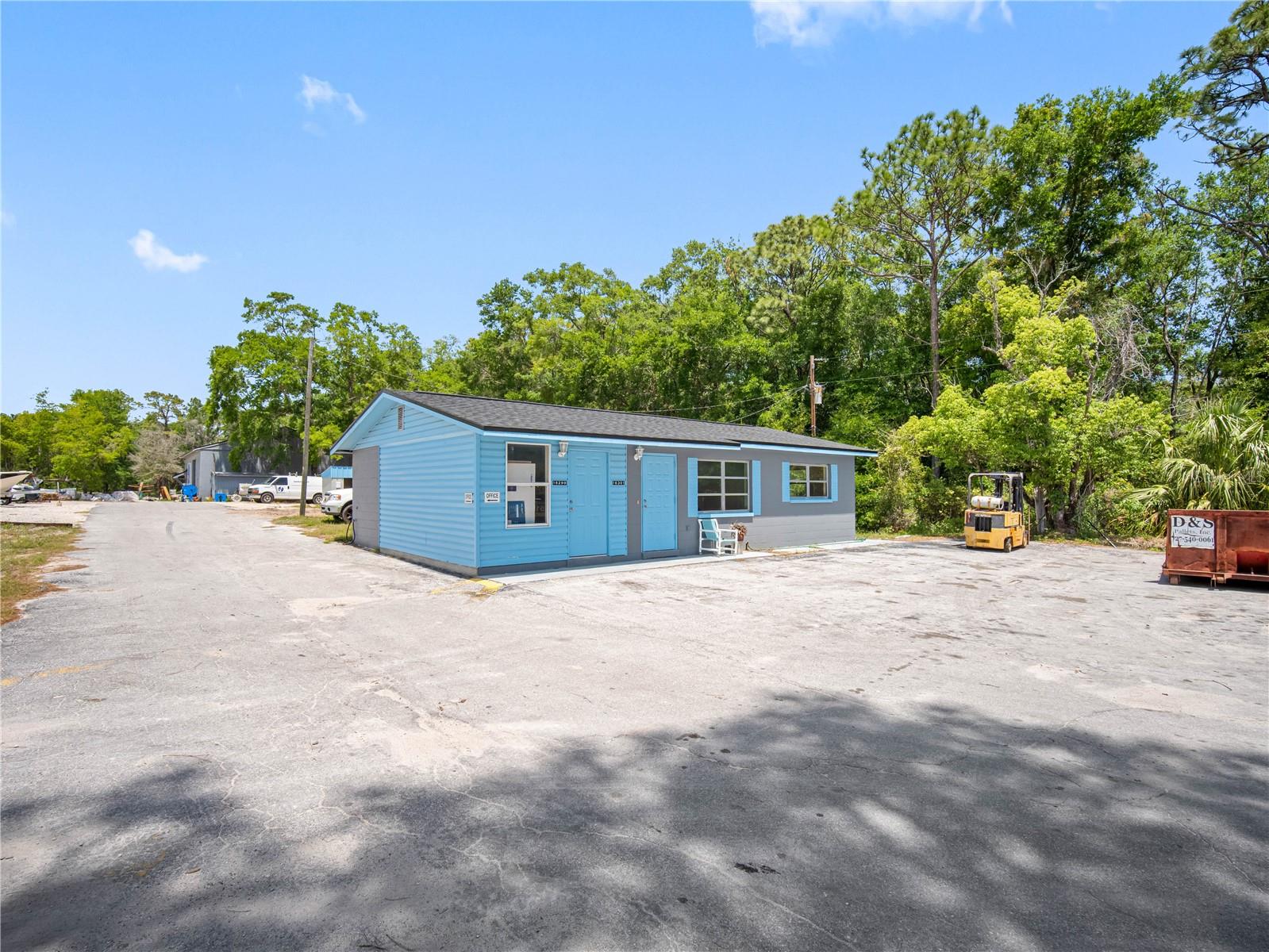 HIGHLAND ACRES - Commercial Sale