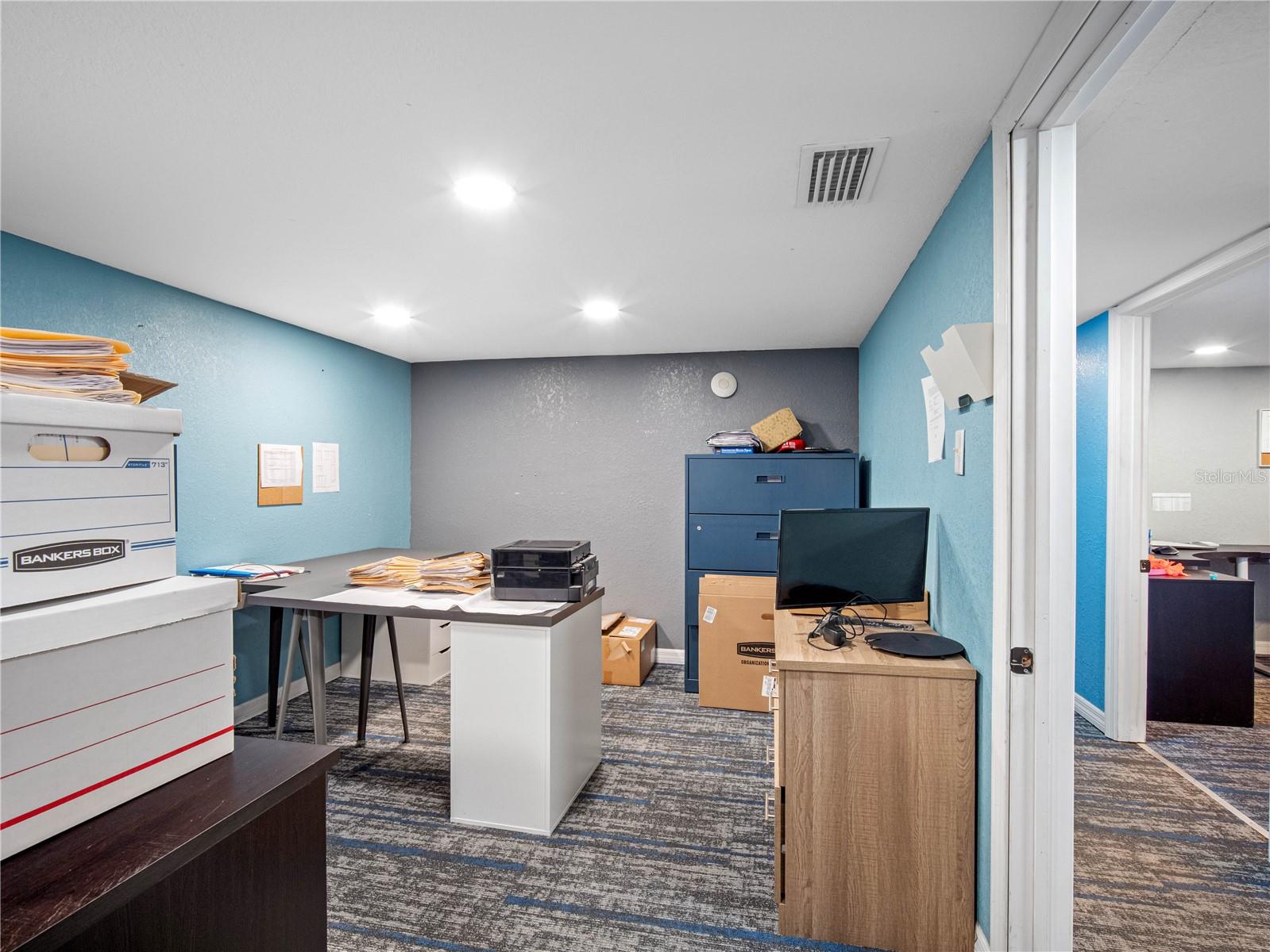 HIGHLAND ACRES - Commercial Sale