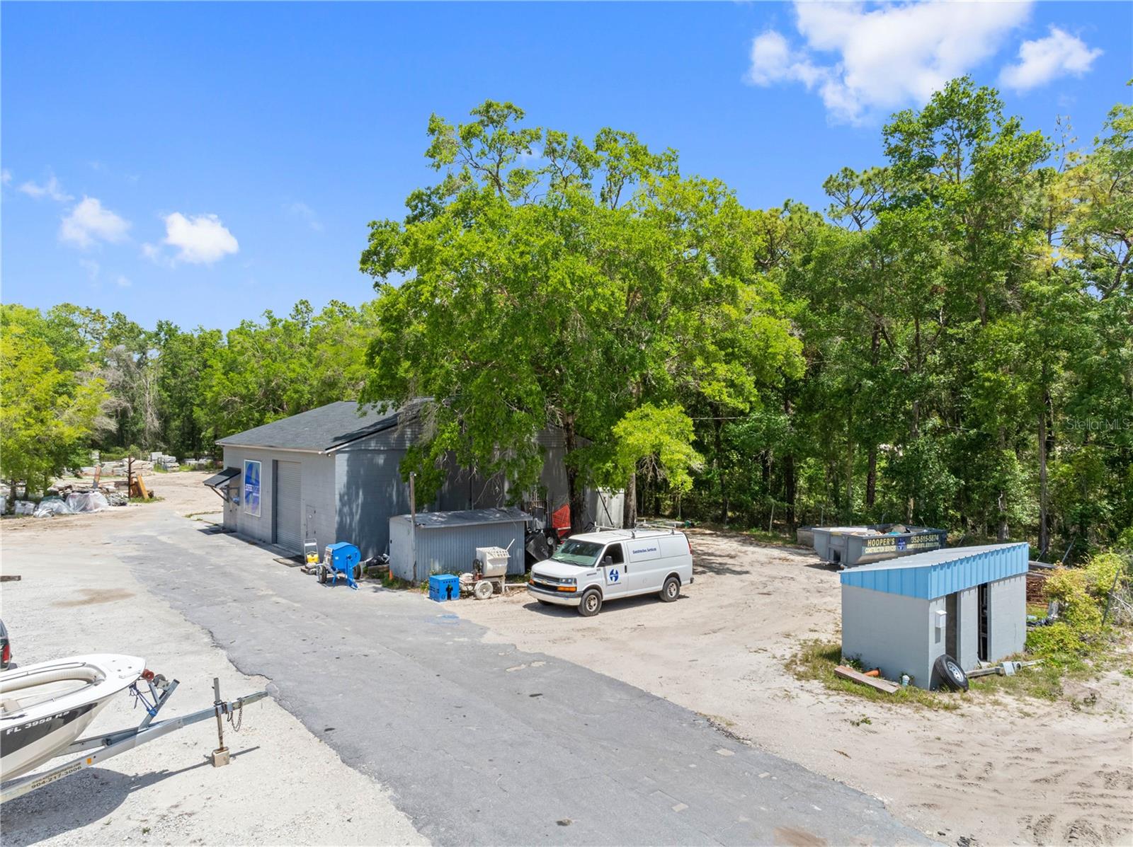 HIGHLAND ACRES - Commercial Sale