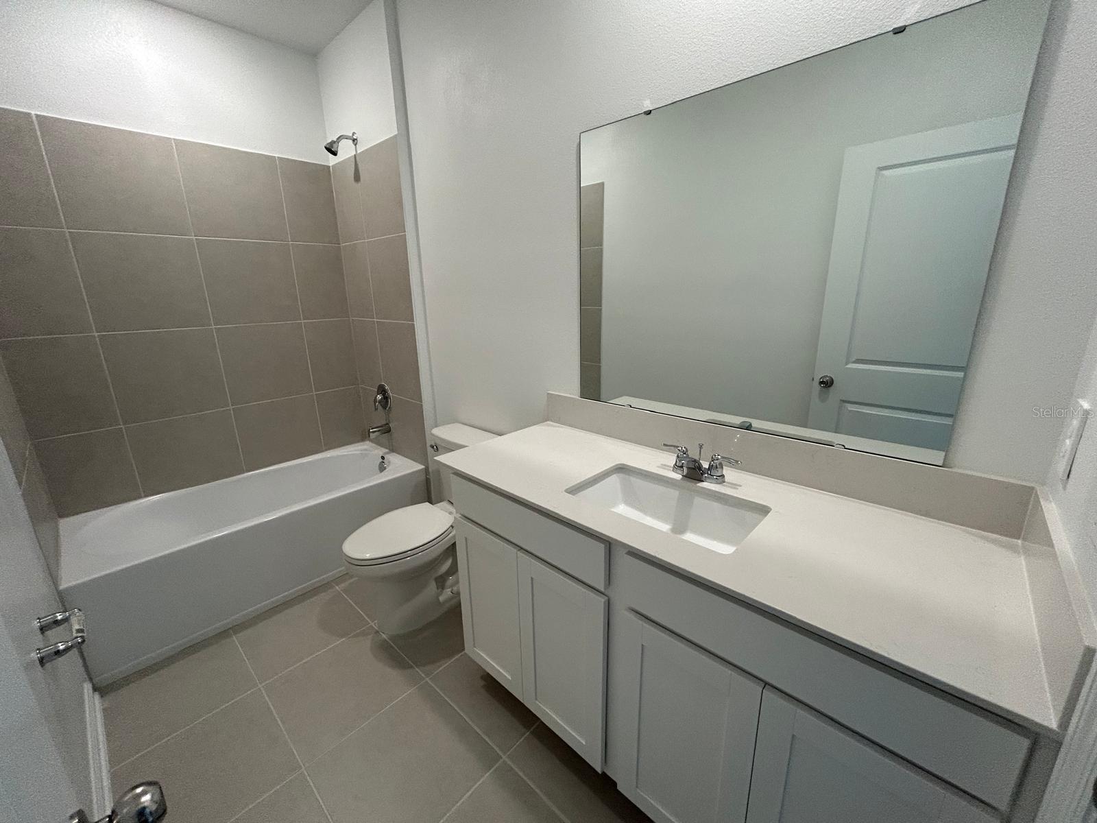 WELLNESS RIDGE 25 TH - Residential Lease