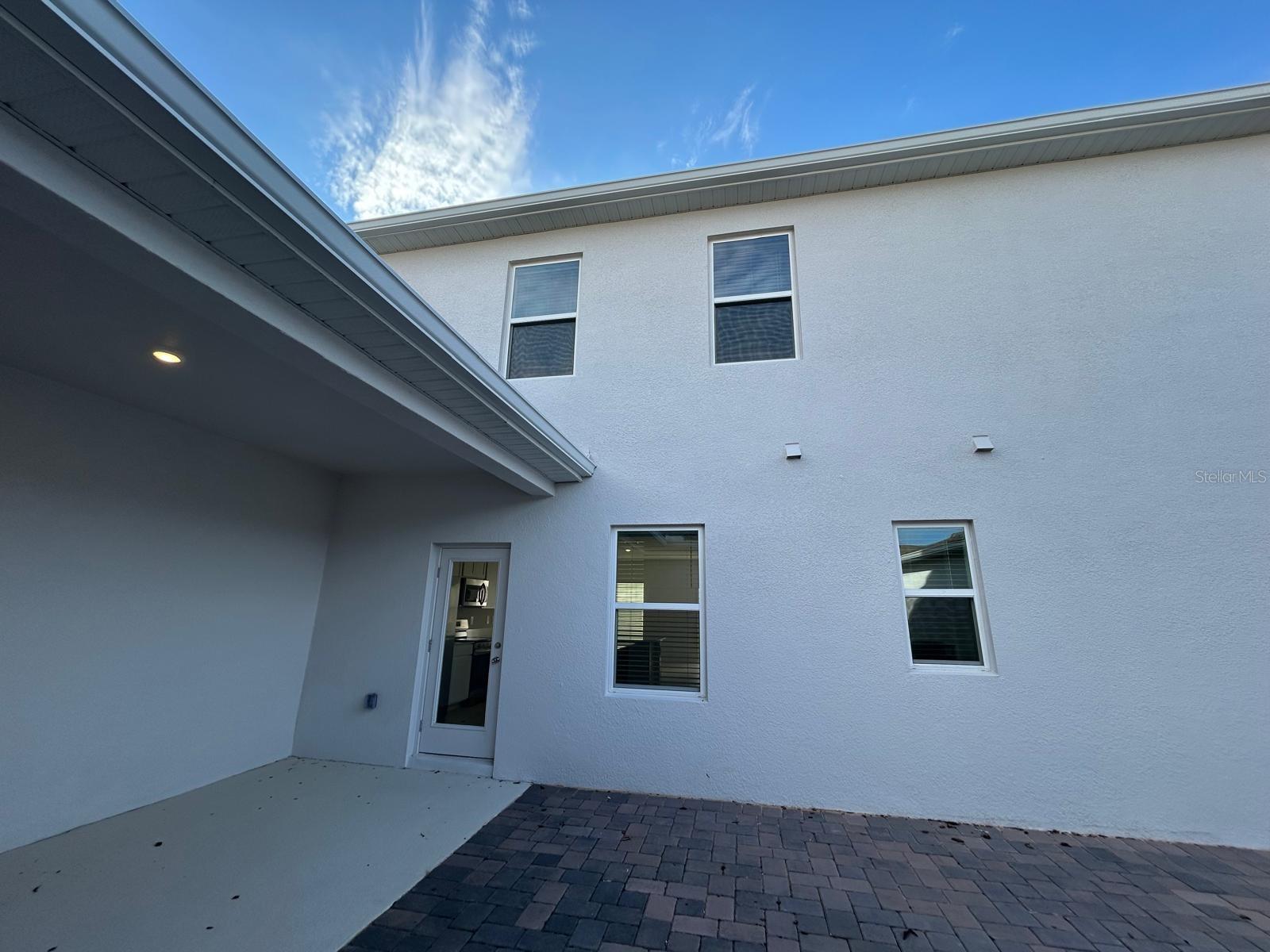 WELLNESS RIDGE 25 TH - Residential Lease