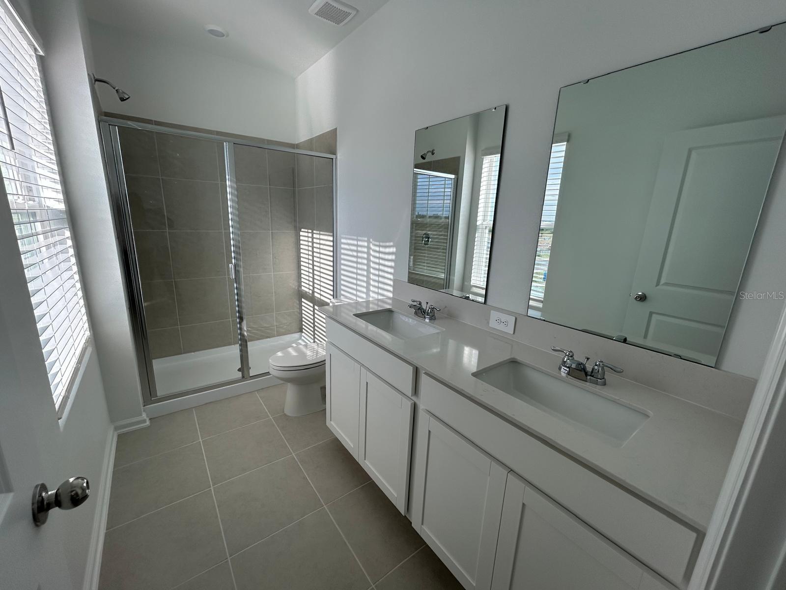 WELLNESS RIDGE 25 TH - Residential Lease