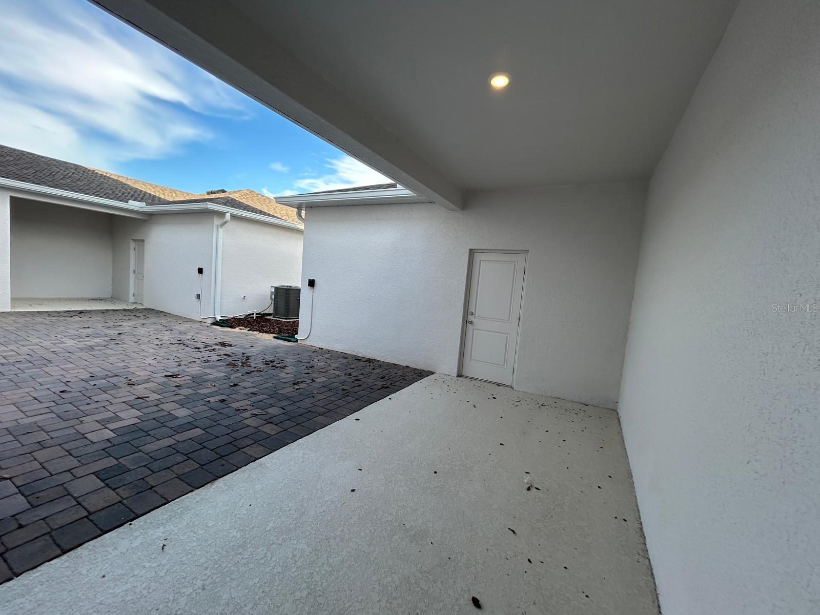 WELLNESS RIDGE 25 TH - Residential Lease