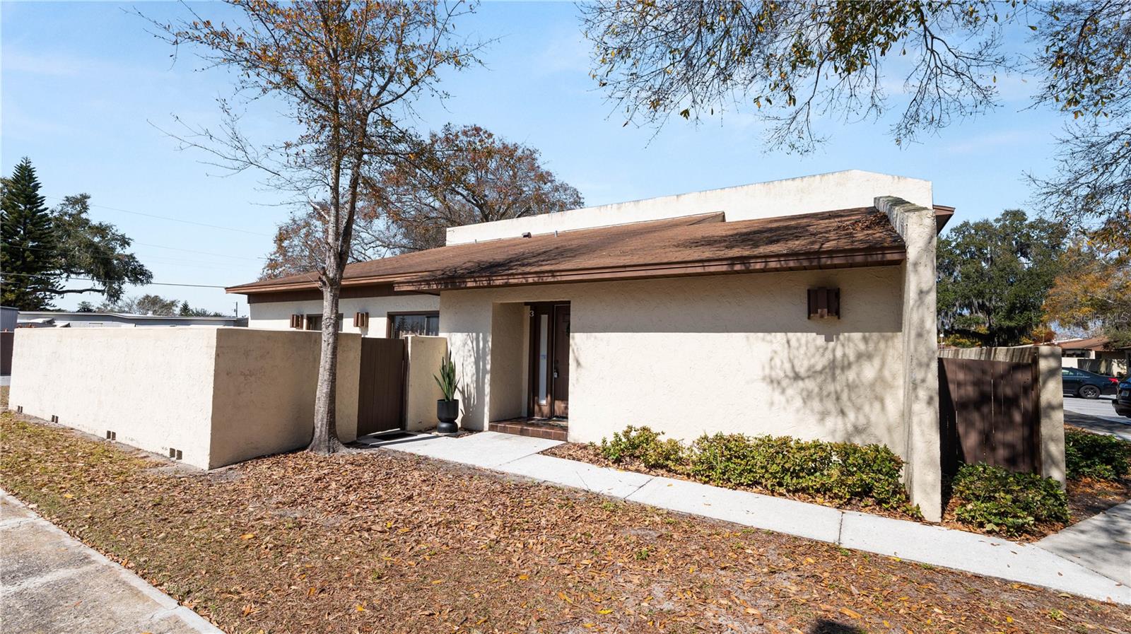 WILLOW POINT ESTATES - Residential