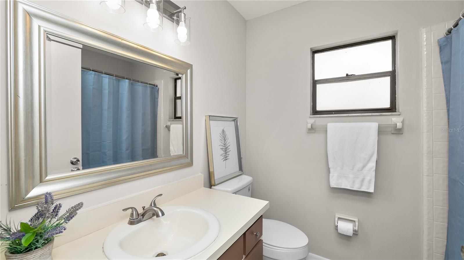 WILLOW POINT ESTATES - Residential