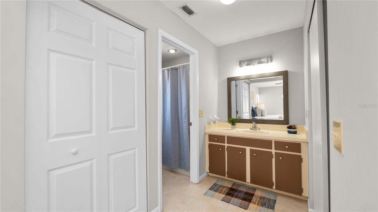 WILLOW POINT ESTATES - Residential