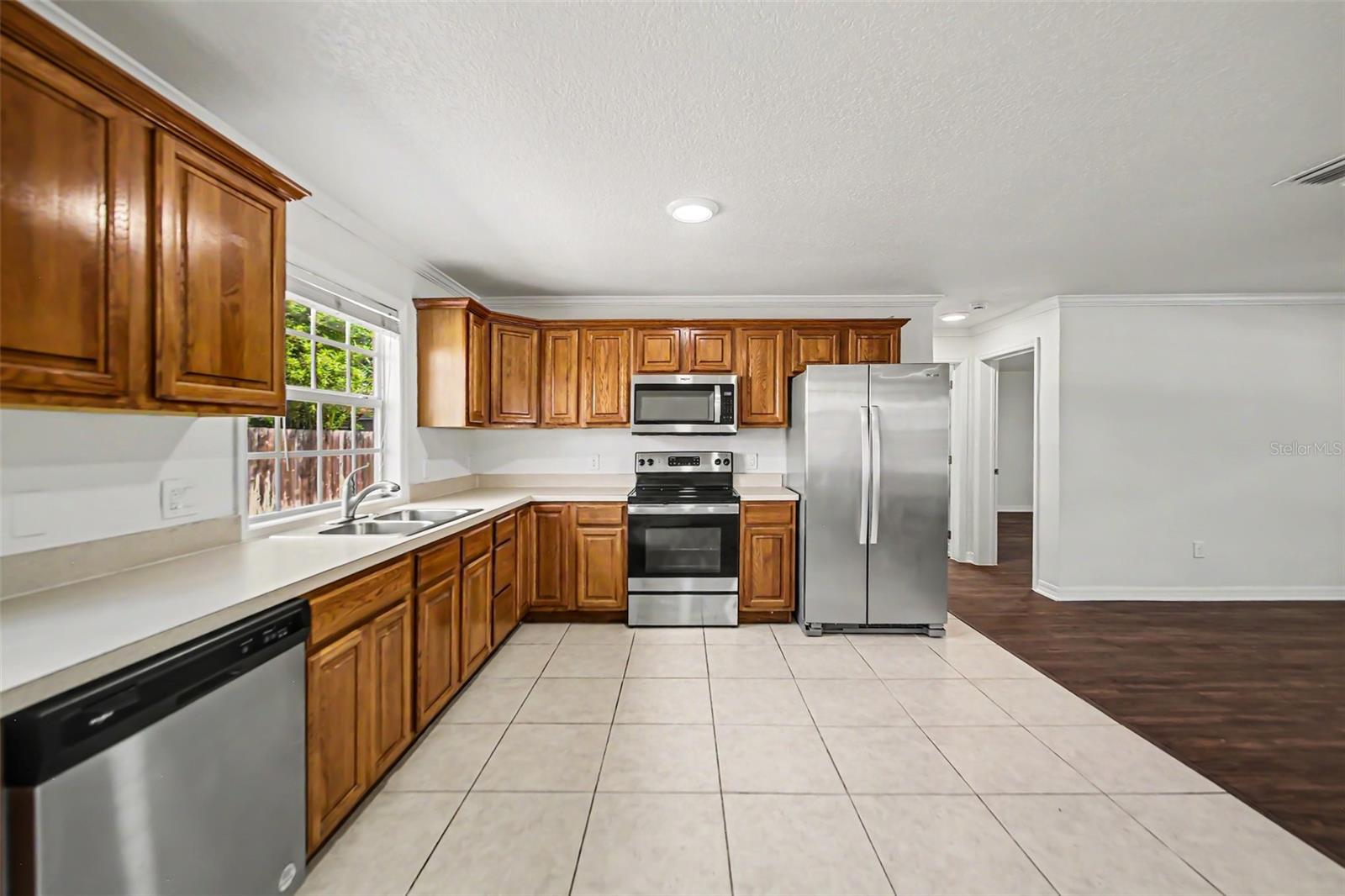 HAWTHORNE OAKS PH 01 - Residential
