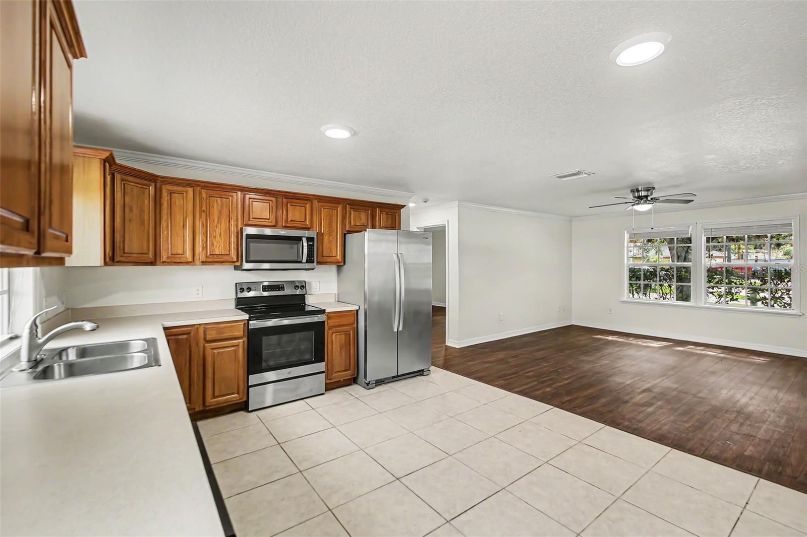 HAWTHORNE OAKS PH 01 - Residential