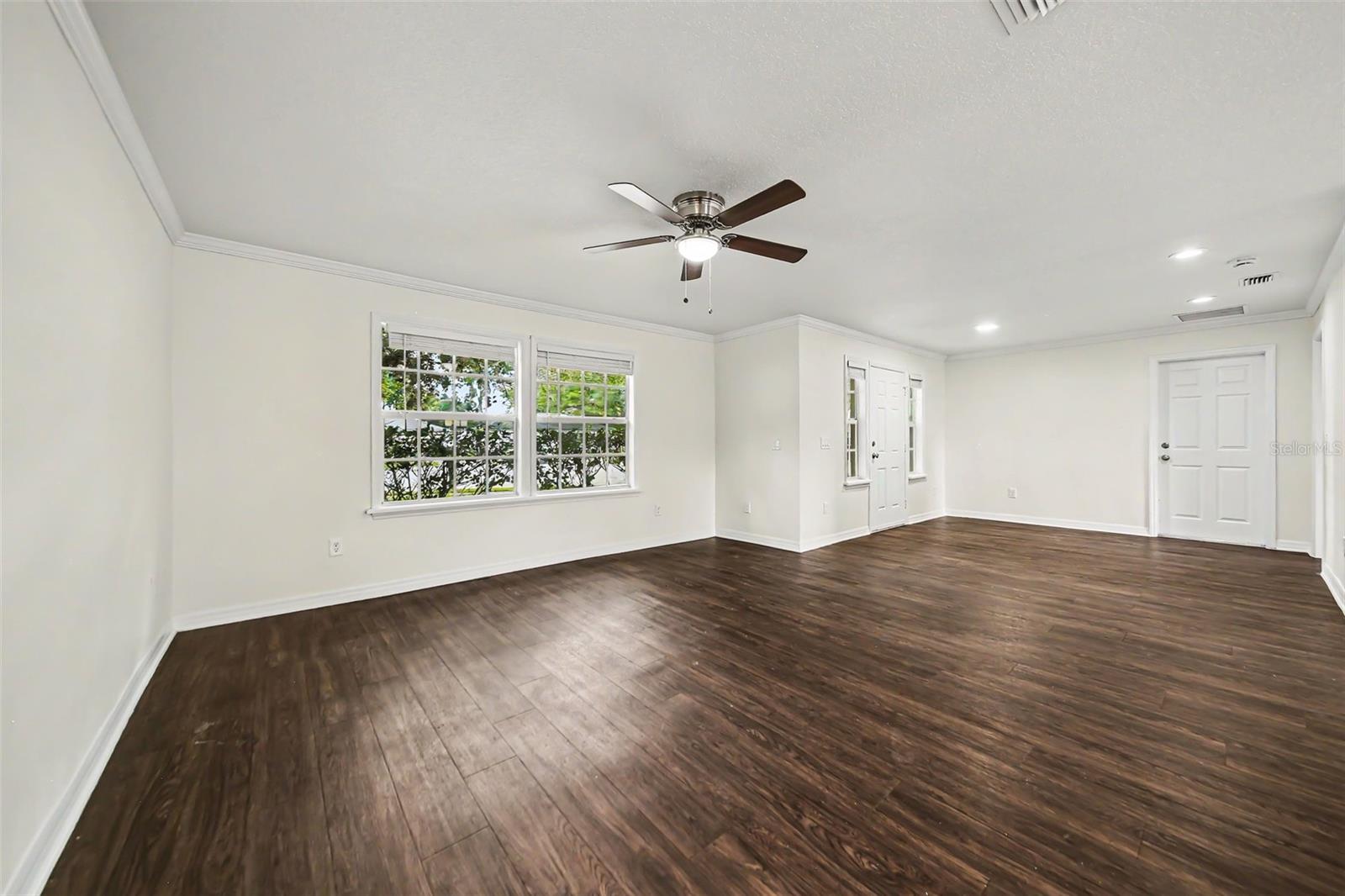 HAWTHORNE OAKS PH 01 - Residential