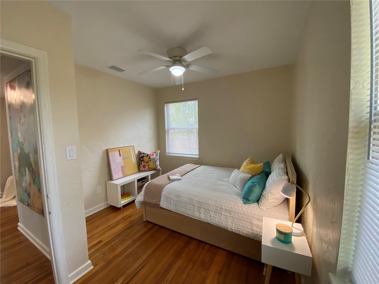 MURREY HILL COURT - Residential