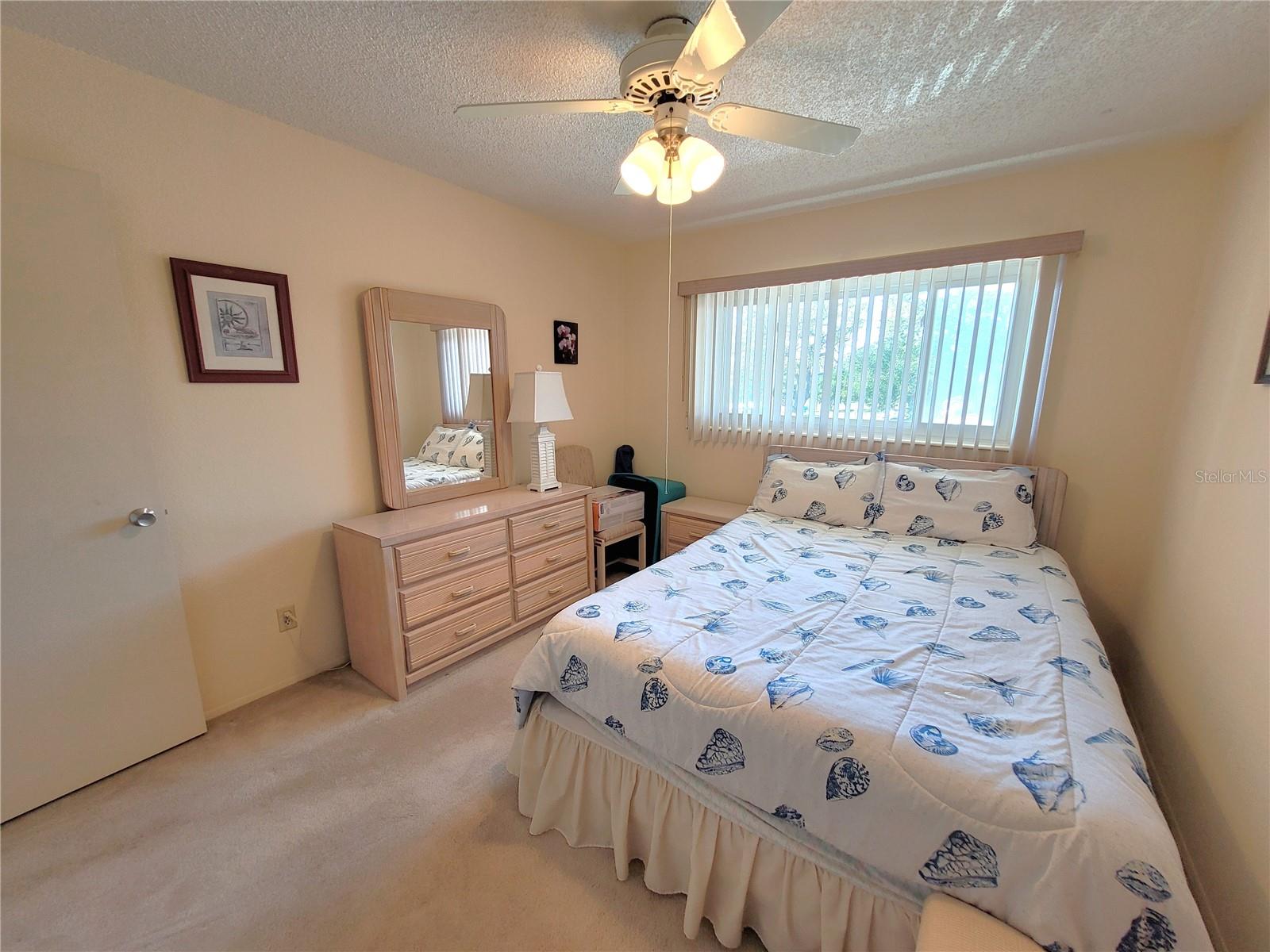 ON TOP OF THE WORLD - Residential