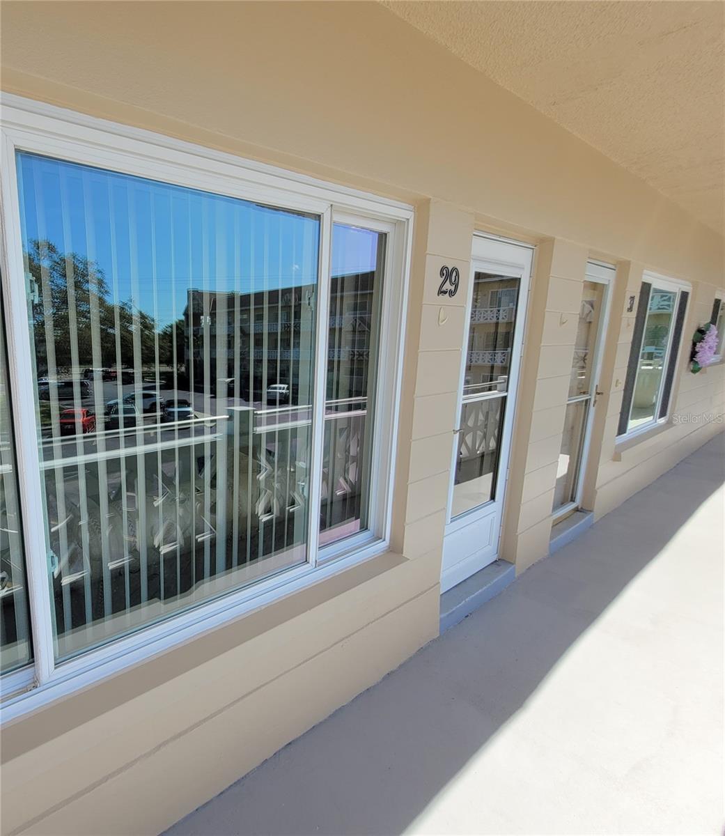 ON TOP OF THE WORLD - Residential