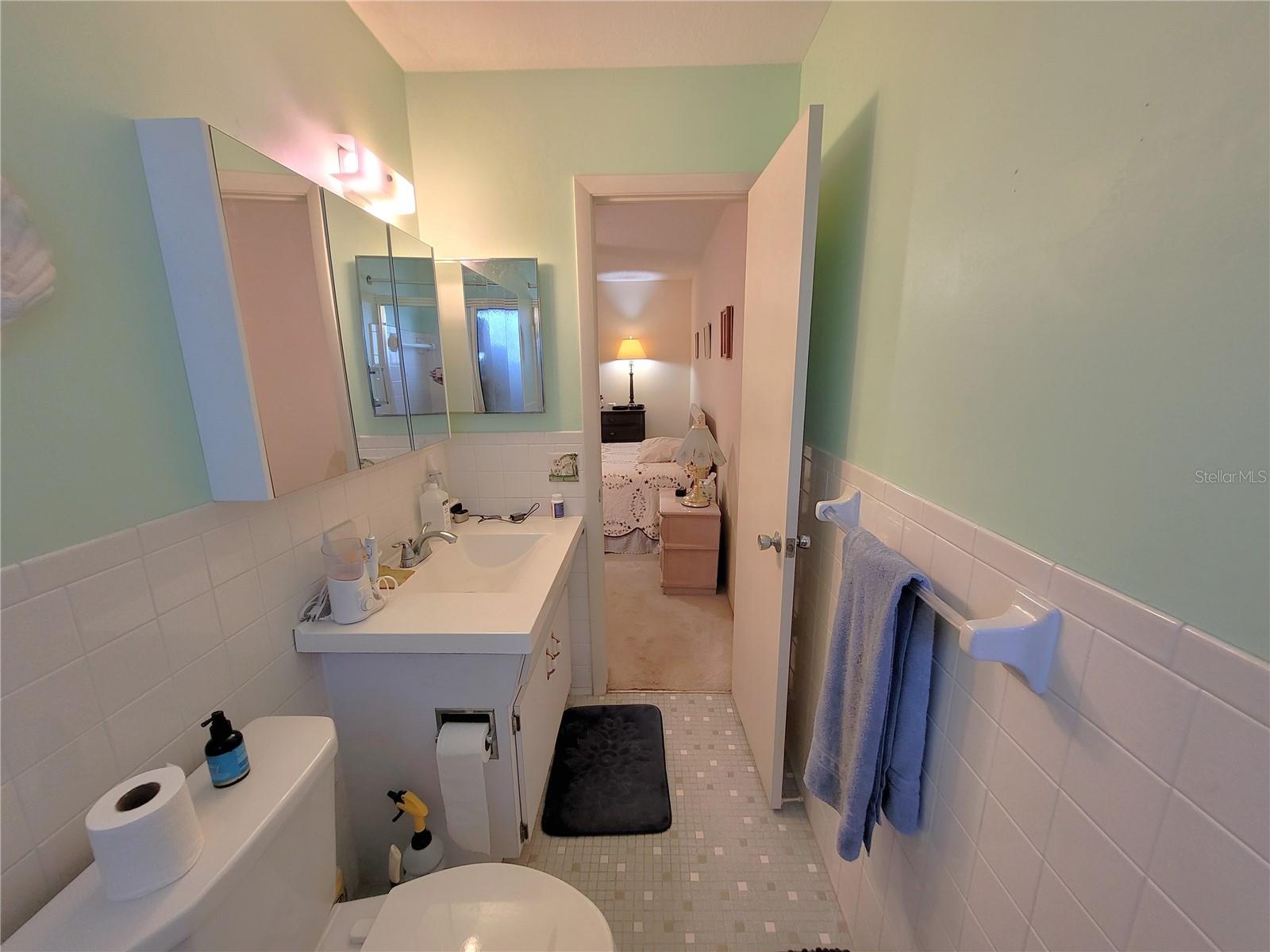 ON TOP OF THE WORLD - Residential