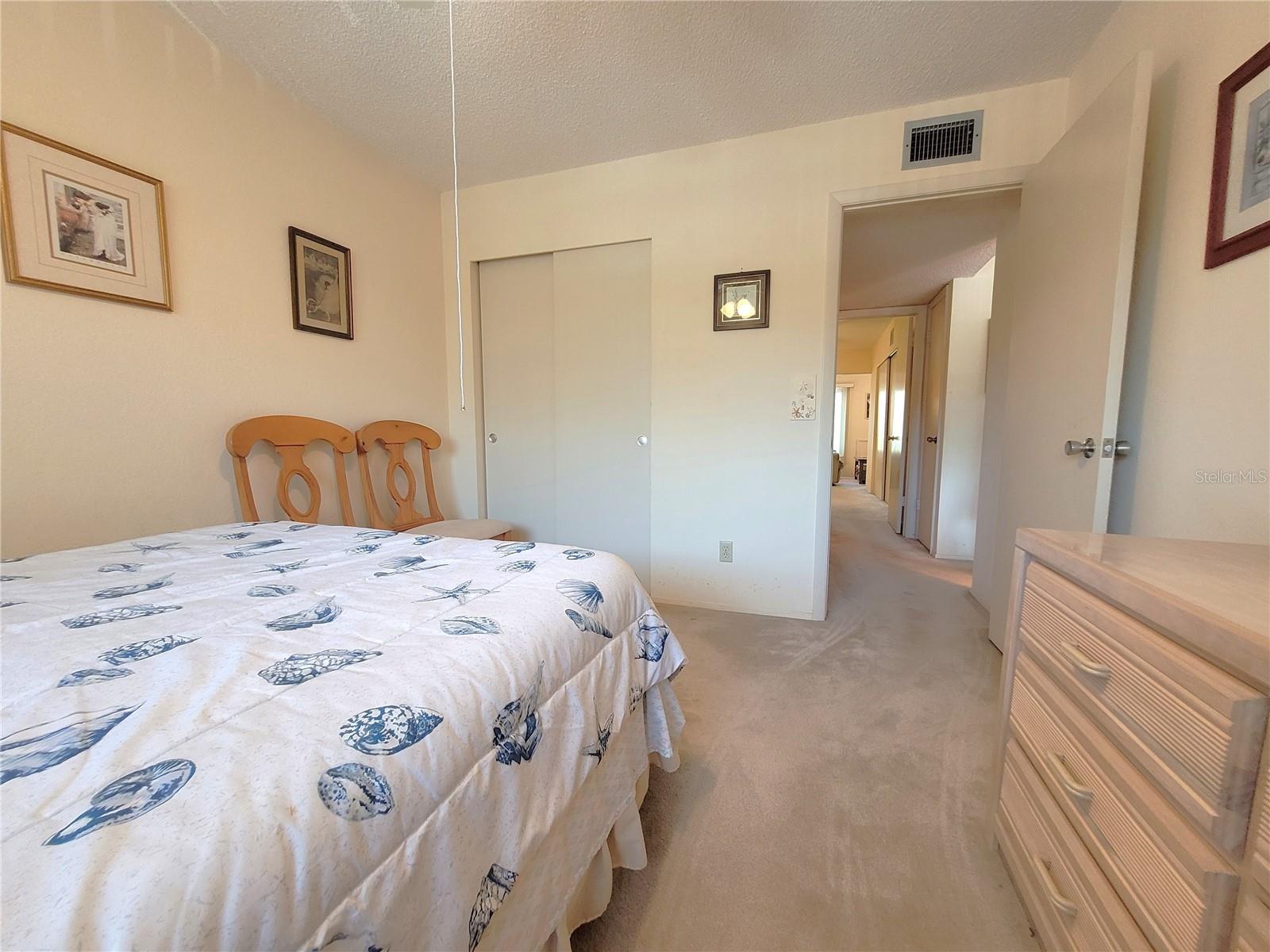 ON TOP OF THE WORLD - Residential