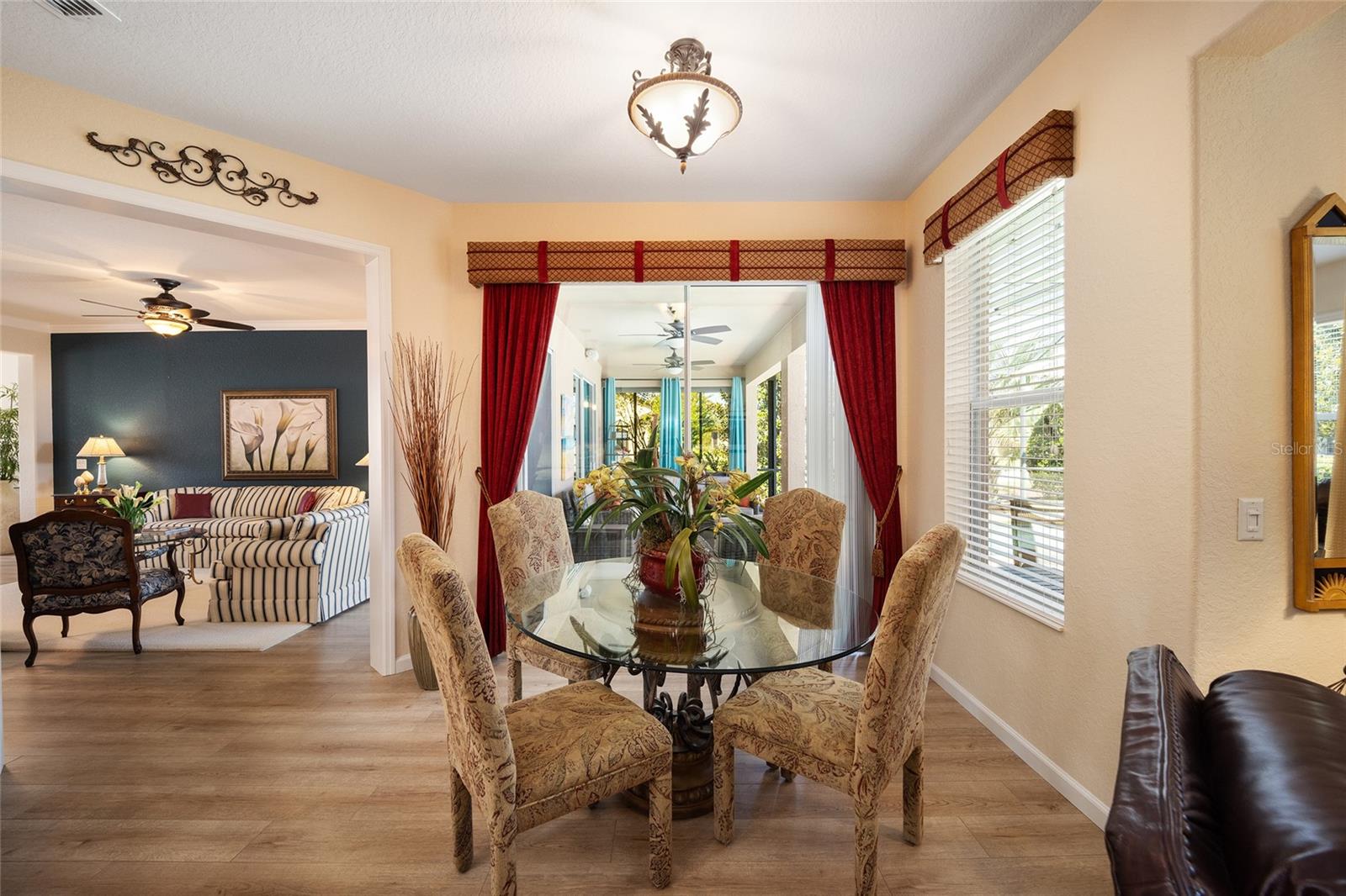 STONE CREEK - Residential