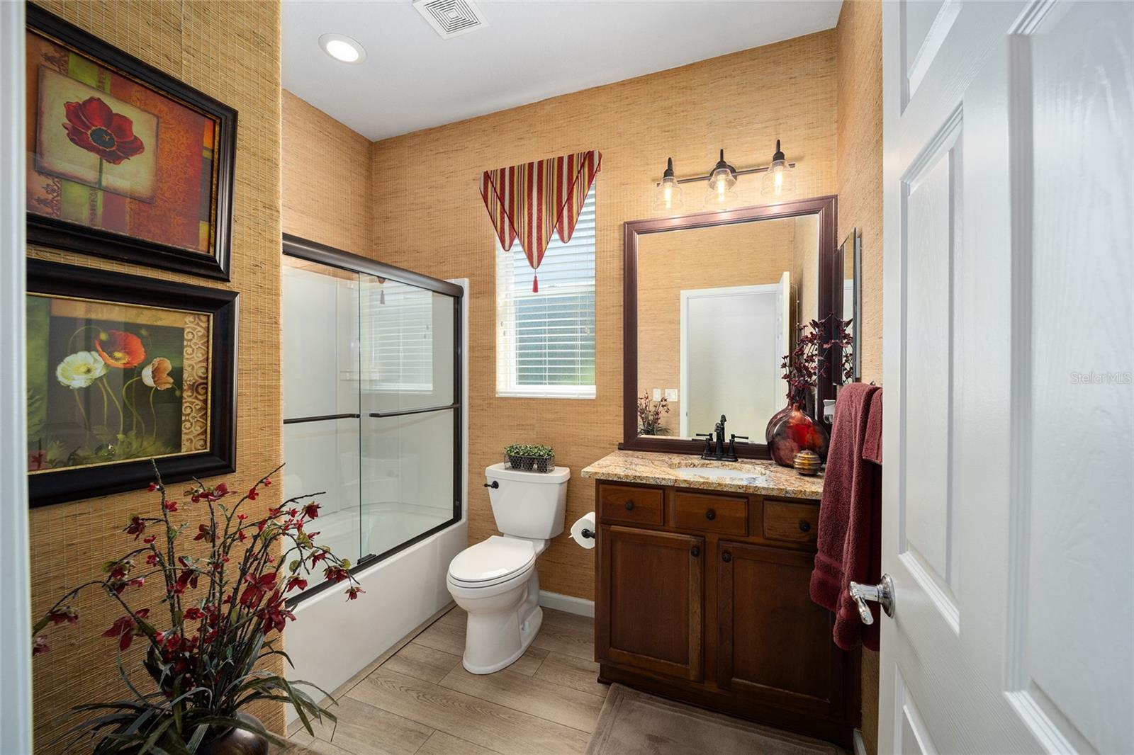 STONE CREEK - Residential