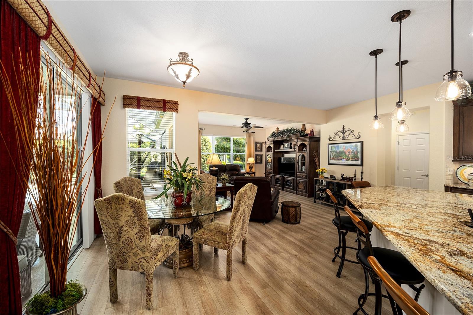 STONE CREEK - Residential