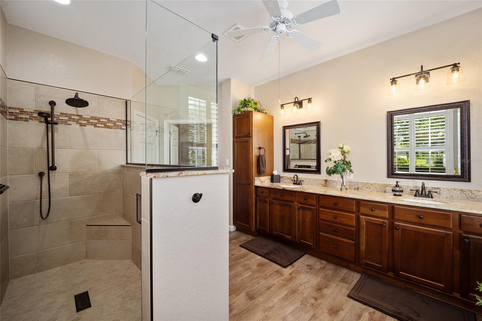 STONE CREEK - Residential