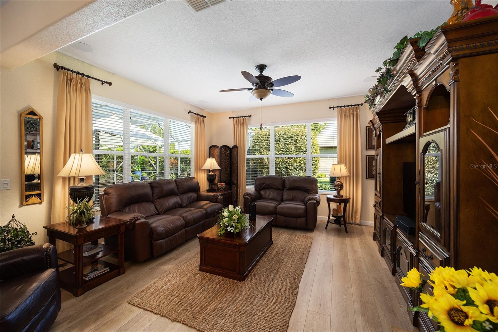 STONE CREEK - Residential