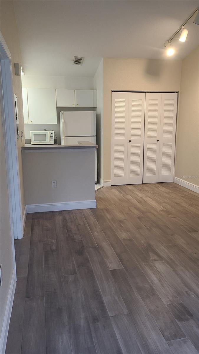 LAKE CHASE CONDO - Residential Lease