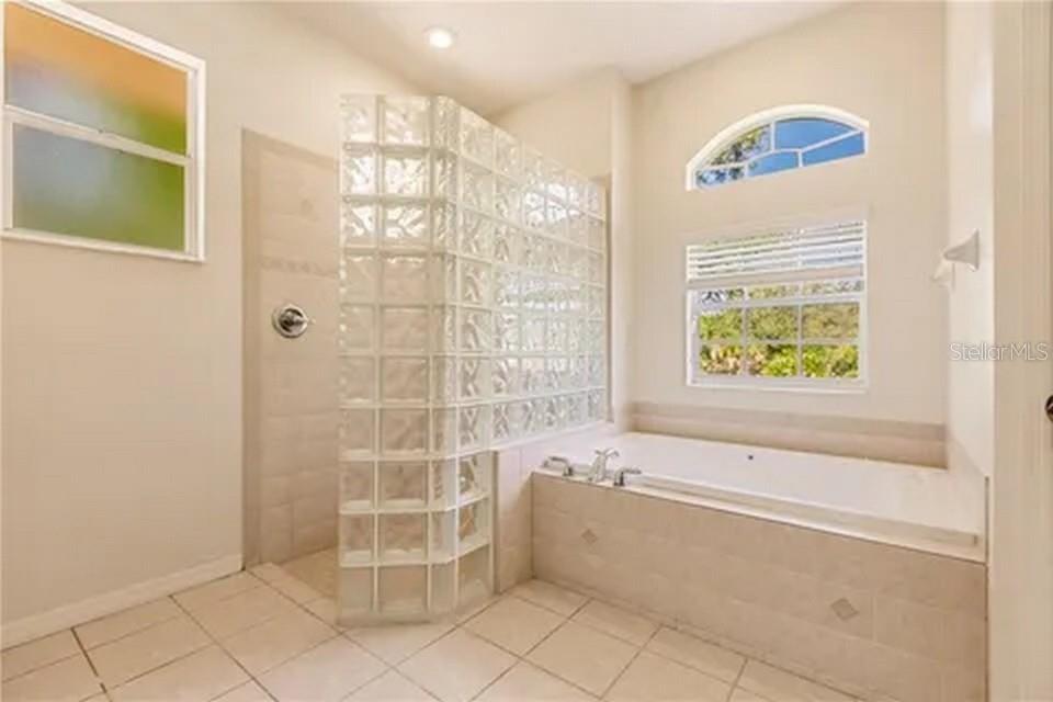 PORT CHARLOTTE SUB 20 - Residential Lease