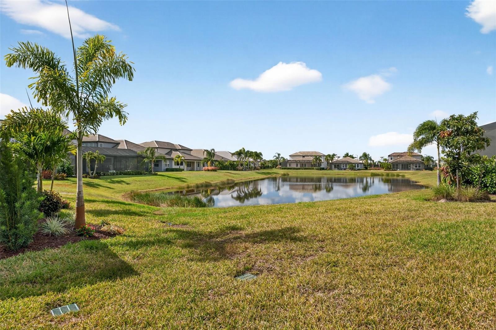 SWEETWATER AT LAKEWOOD RANCH PH I & II - Residential