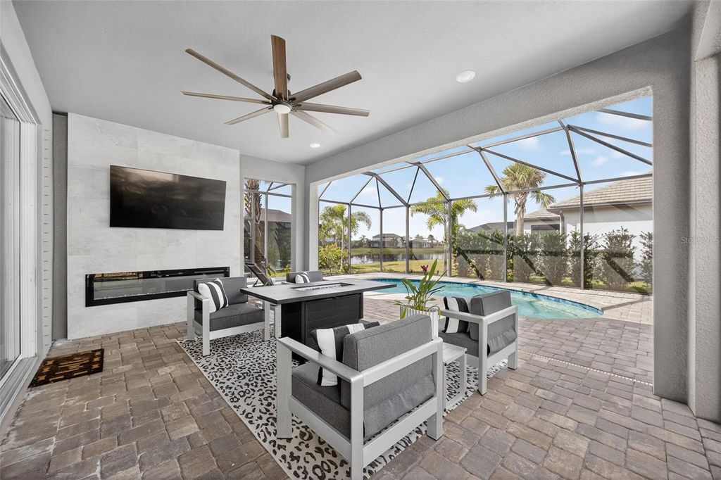 Photo of 17744 Savory Mist Circle, Lakewood Ranch, FL 34211 (MLS # A4686380)