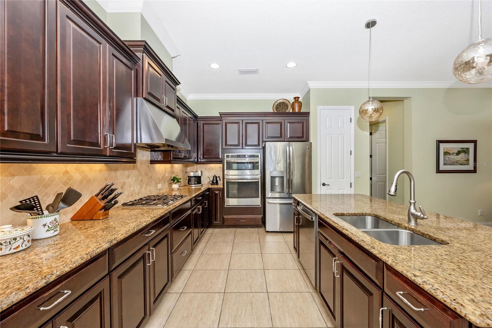 INDIGO PH IV & V - Residential