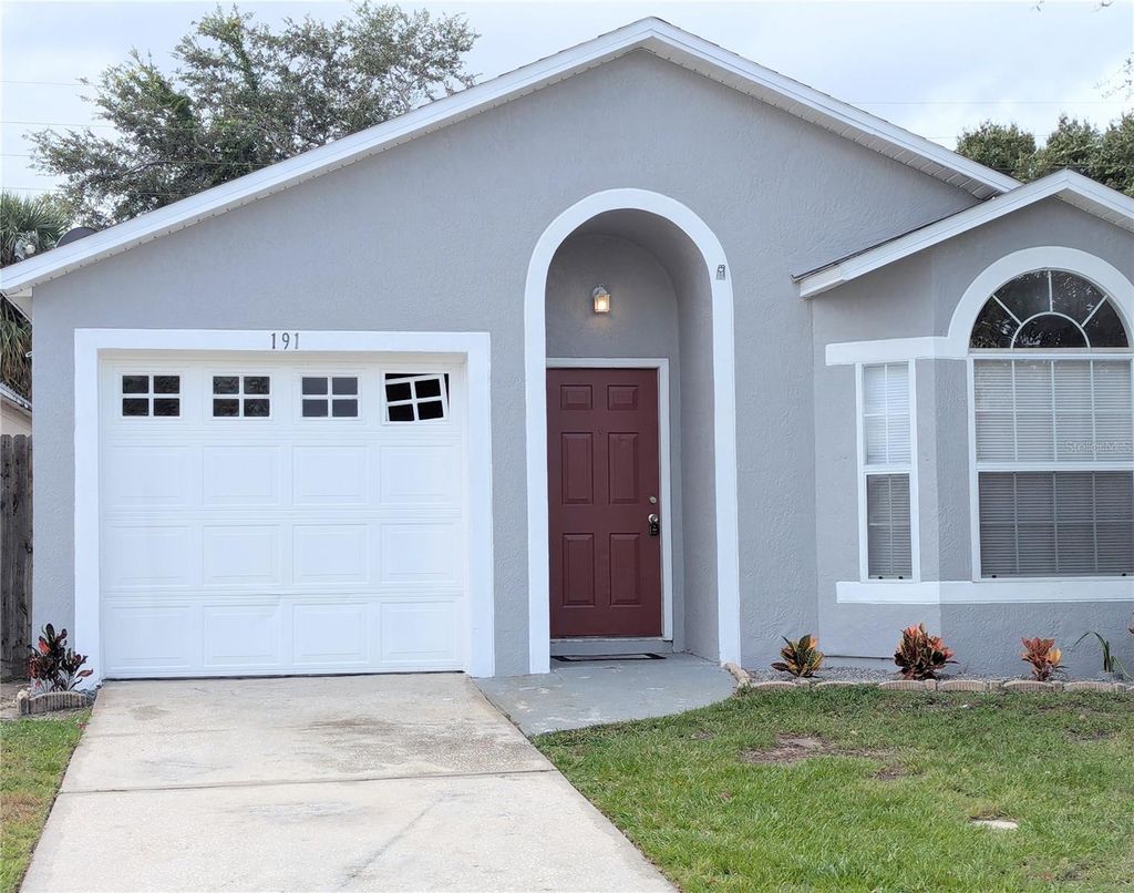 Photo of 191 Dahlia Village Circle #GE, Orlando, FL 32807 (MLS # O6352628)