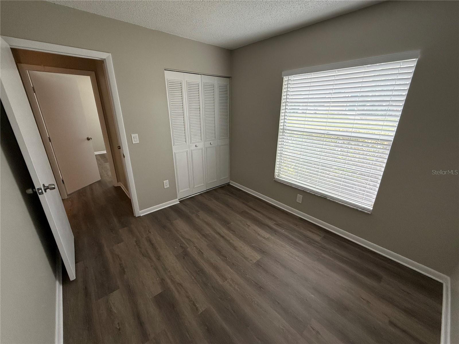 LAKE FOREST UNIT 5 A - Residential Lease