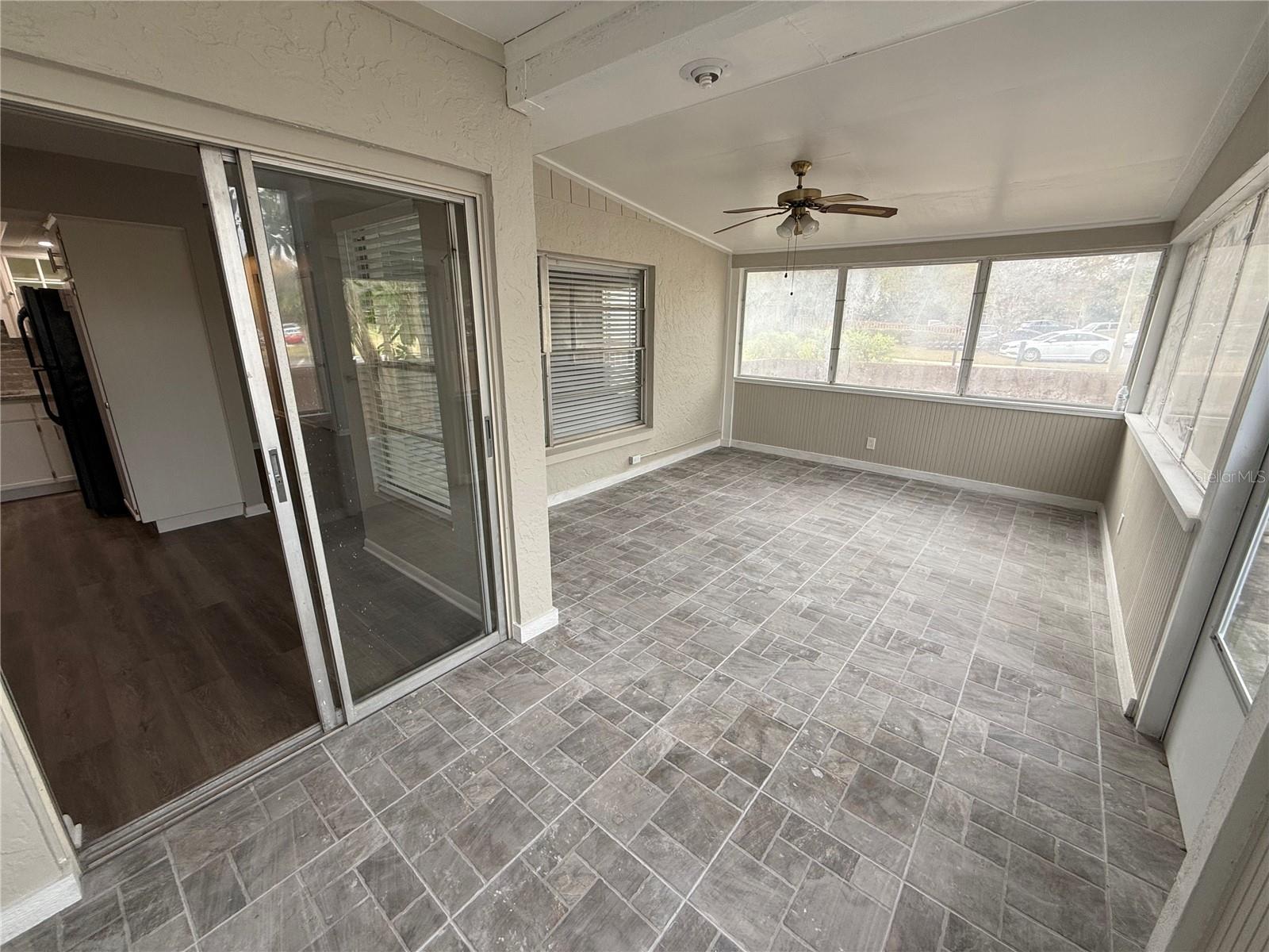 LAKE FOREST UNIT 5 A - Residential Lease