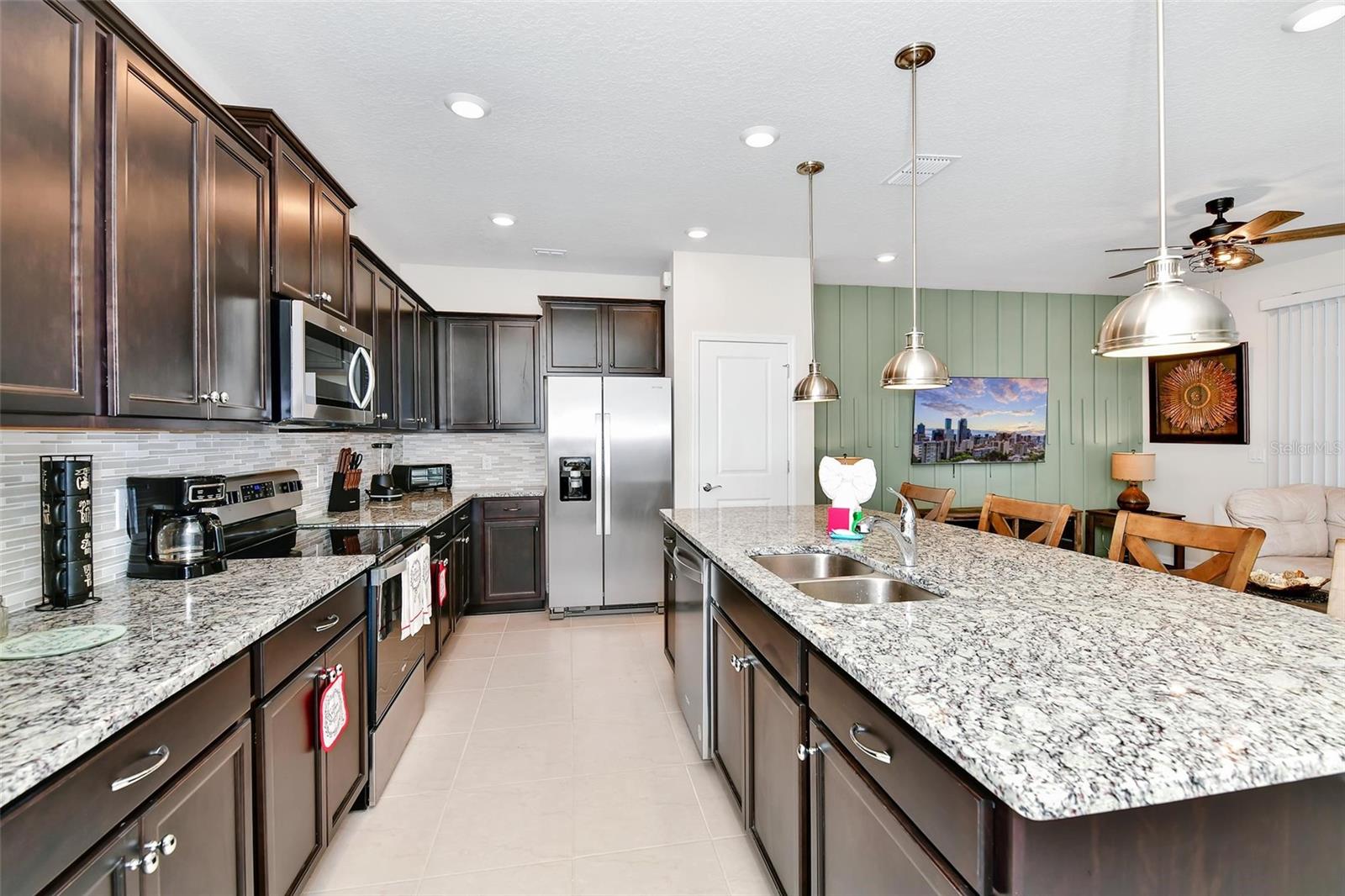 WINDSOR ISLAND RESORT PH 2A - Residential