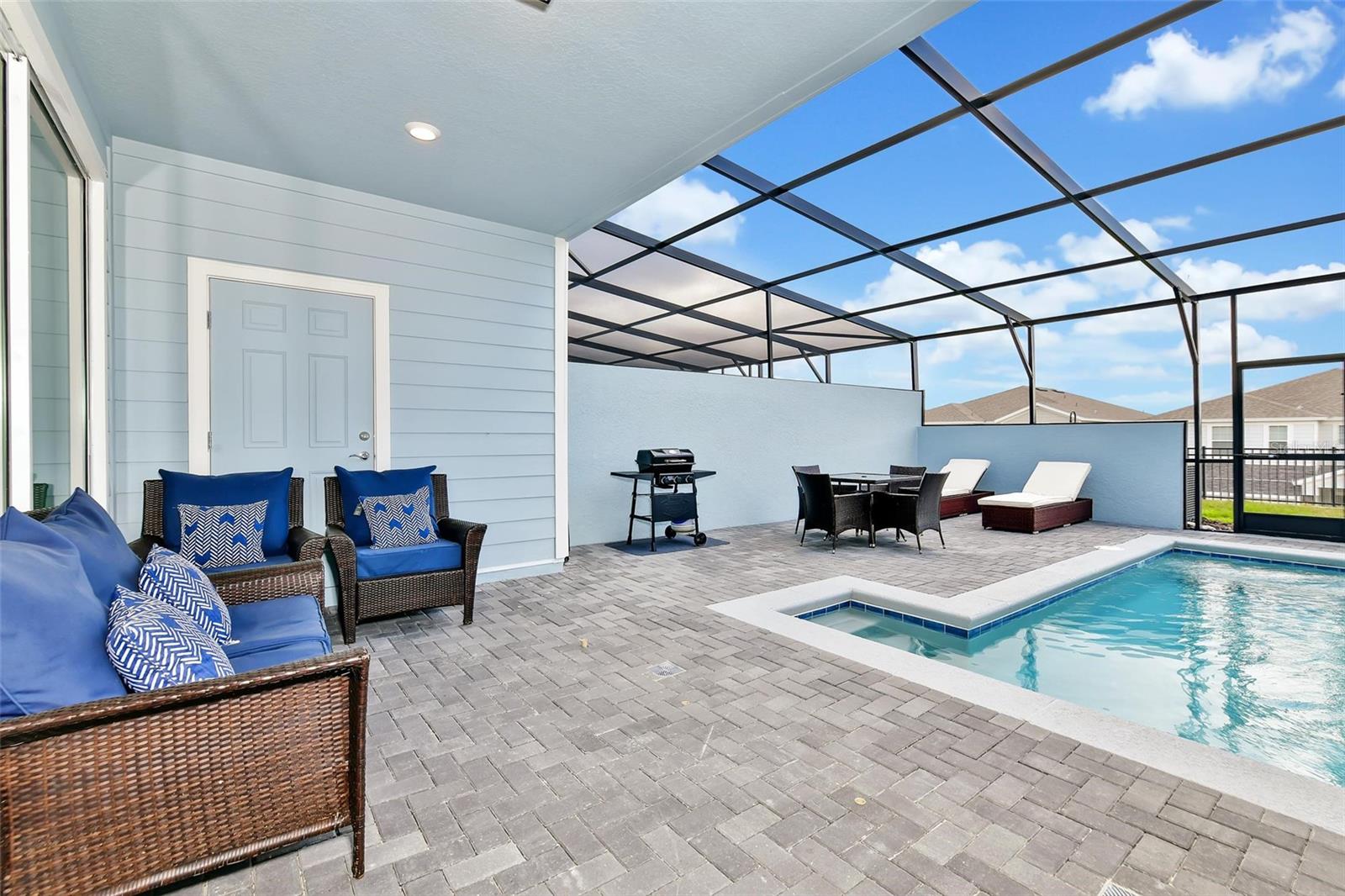 WINDSOR ISLAND RESORT PH 2A - Residential