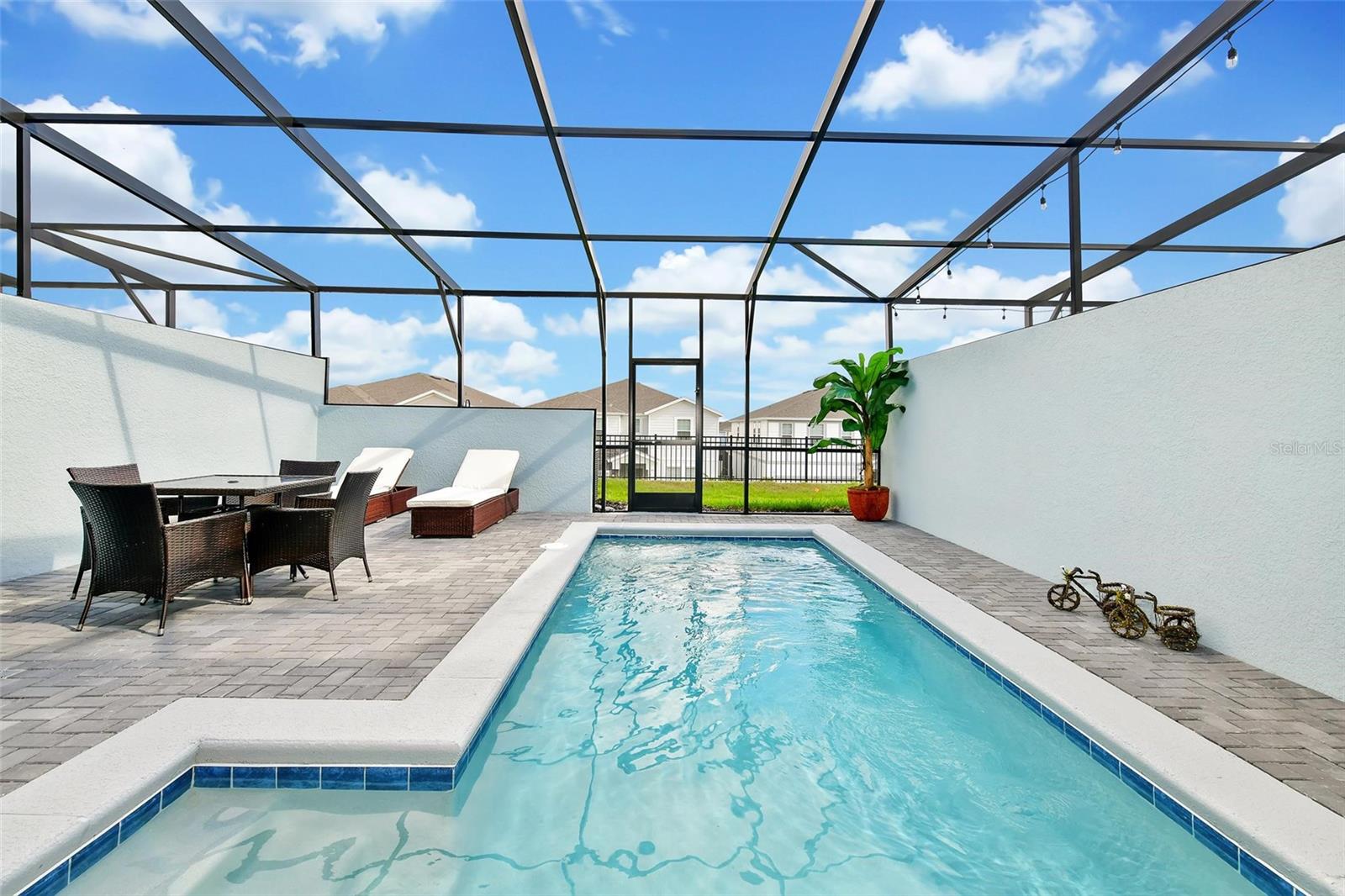 WINDSOR ISLAND RESORT PH 2A - Residential