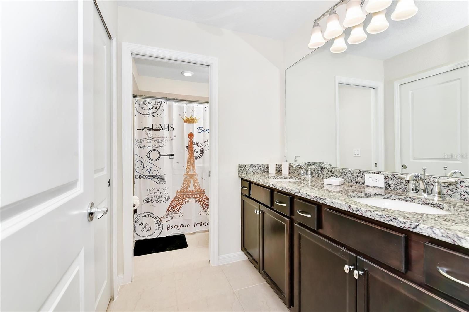 WINDSOR ISLAND RESORT PH 2A - Residential