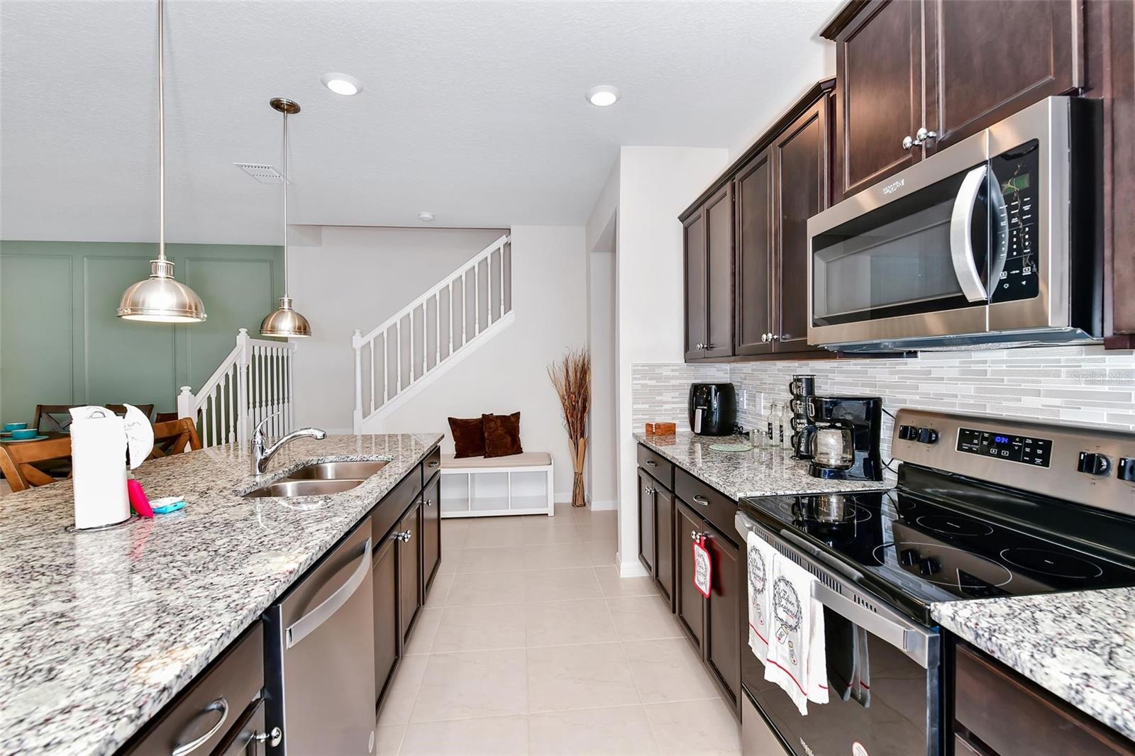 WINDSOR ISLAND RESORT PH 2A - Residential